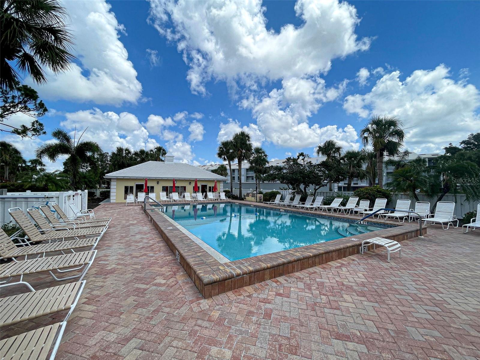 WESTCHESTER GARDEN & PLAN - Residential