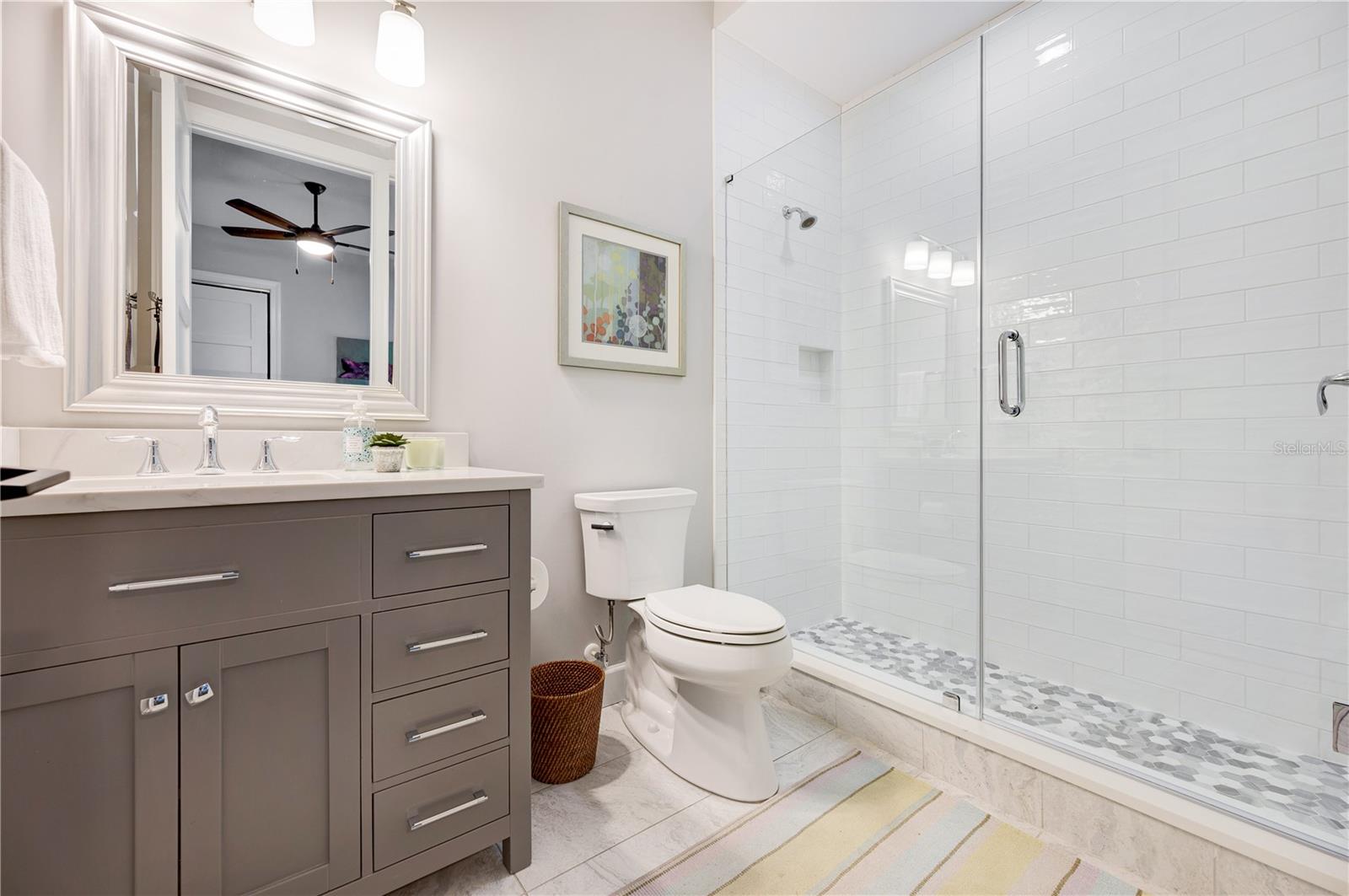 DAVIS ISLANDS PB10 PG52 TO 57 - Residential