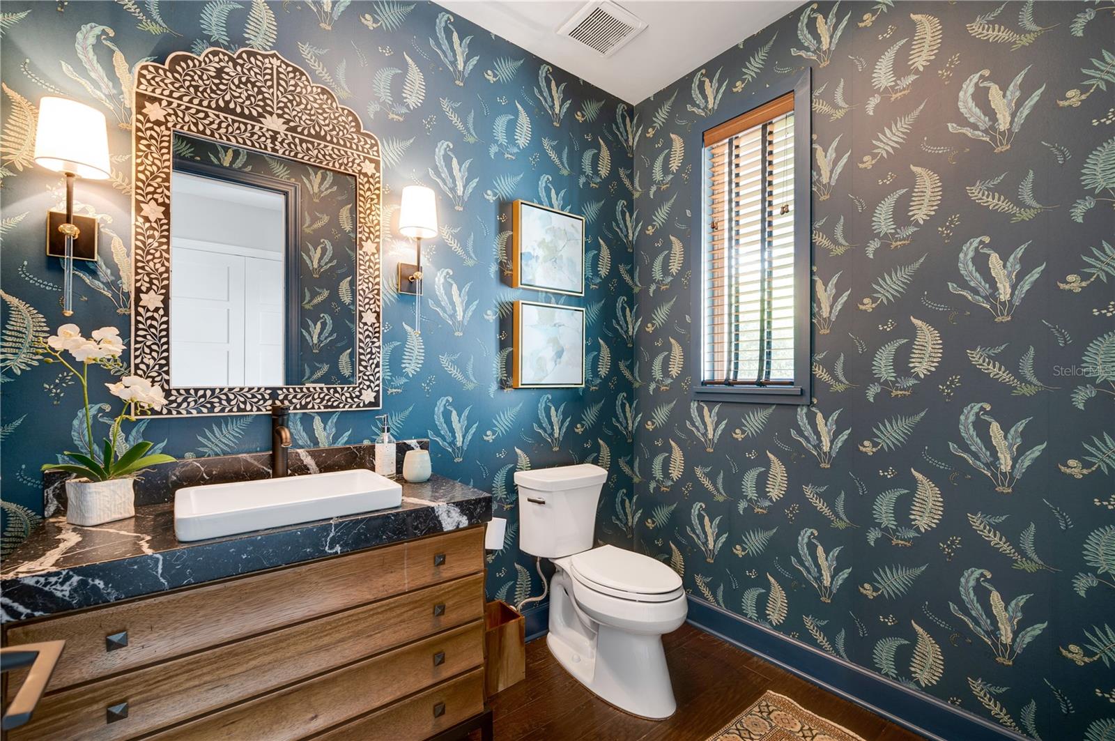 DAVIS ISLANDS PB10 PG52 TO 57 - Residential