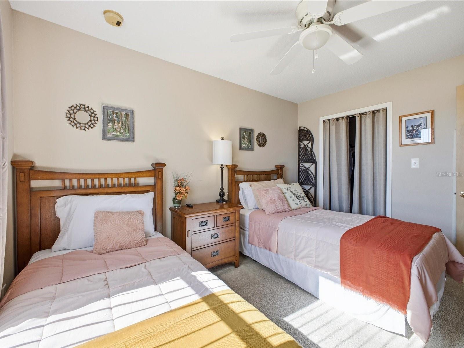 VILLAS AT ISLAND CLUB PH 5 - Residential