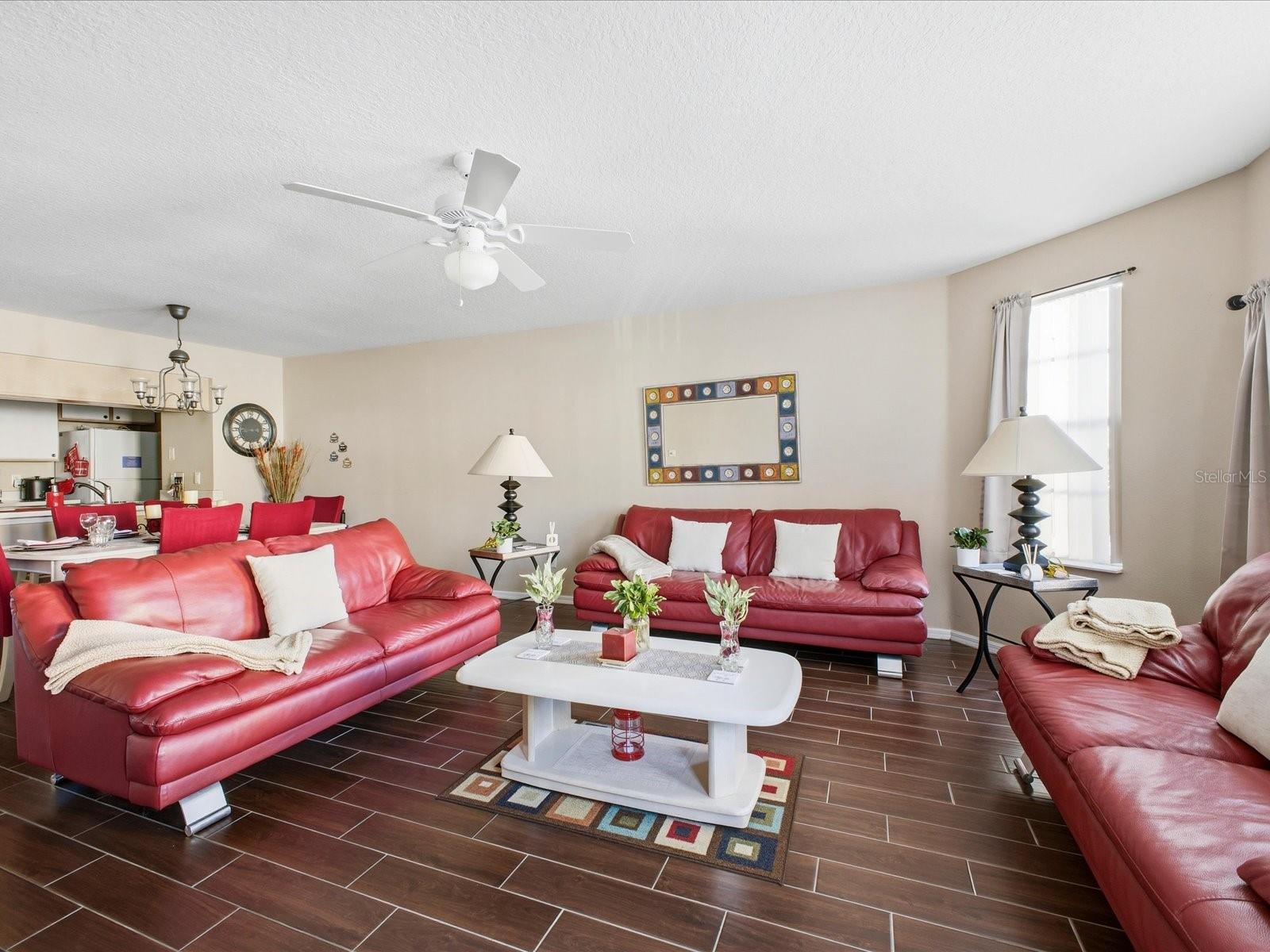 VILLAS AT ISLAND CLUB PH 5 - Residential