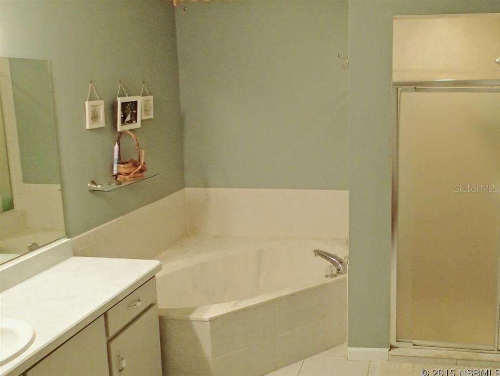 Florida Shores 01 - Residential