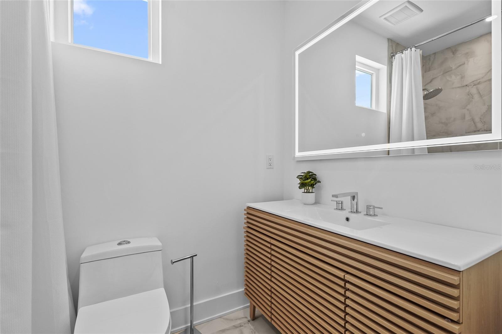 CENTRAL PARK - Residential