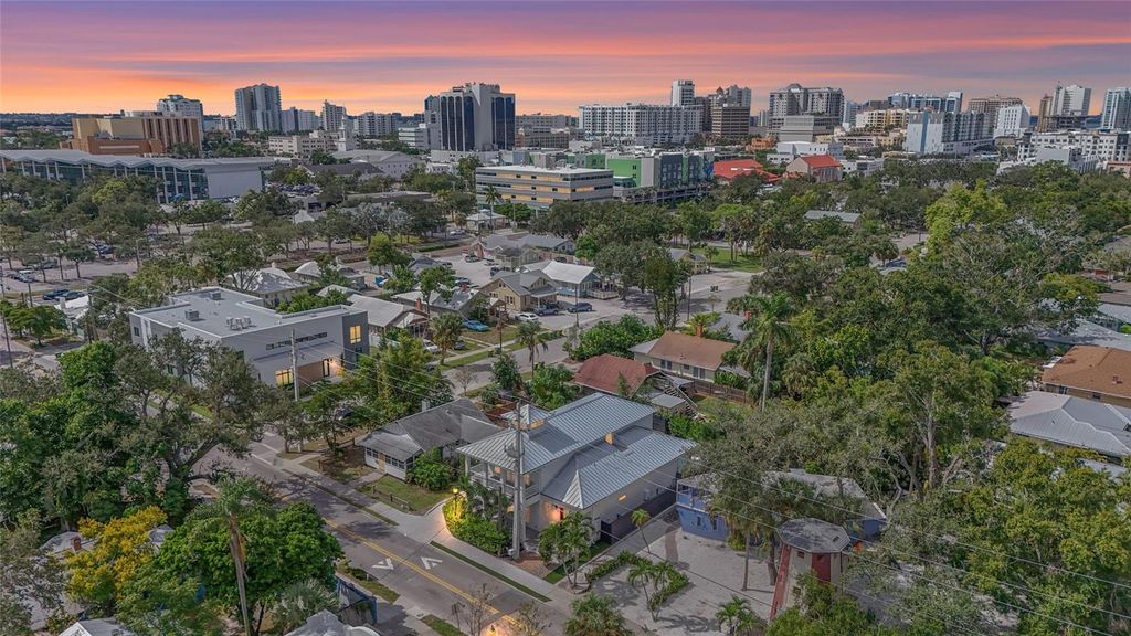 Photo of 417 N Osprey Avenue, Sarasota, FL 34236 (MLS # A4667626)