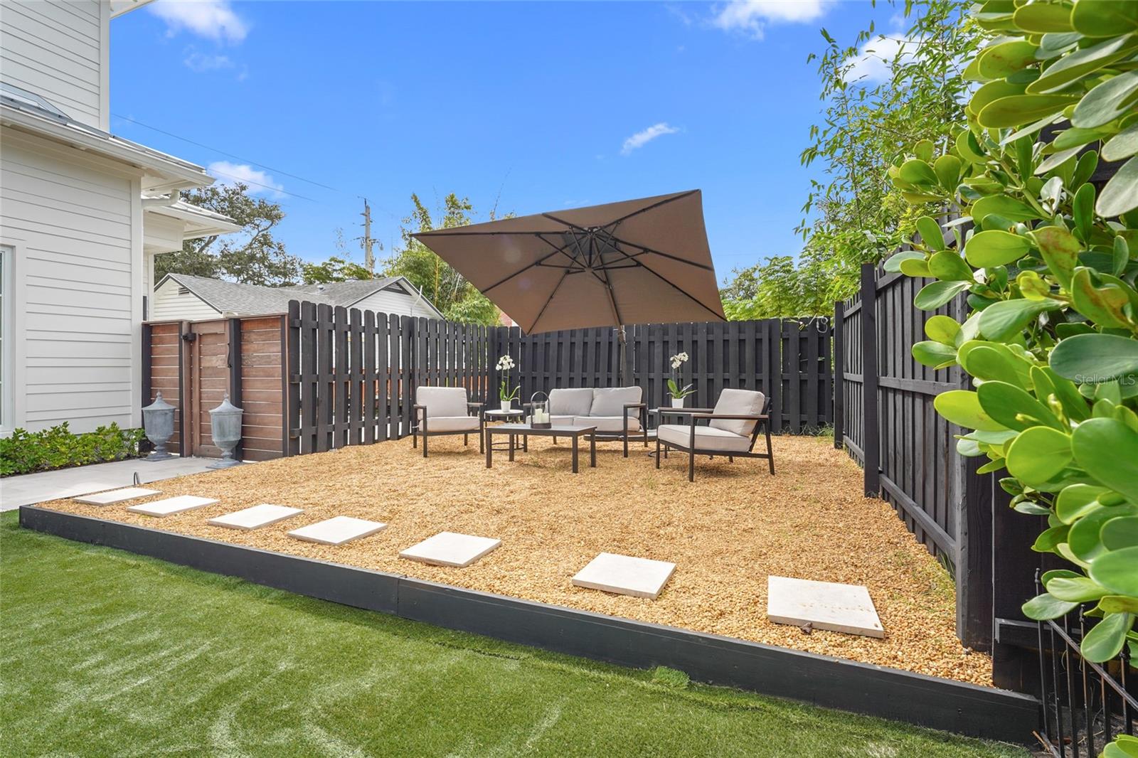 CENTRAL PARK - Residential