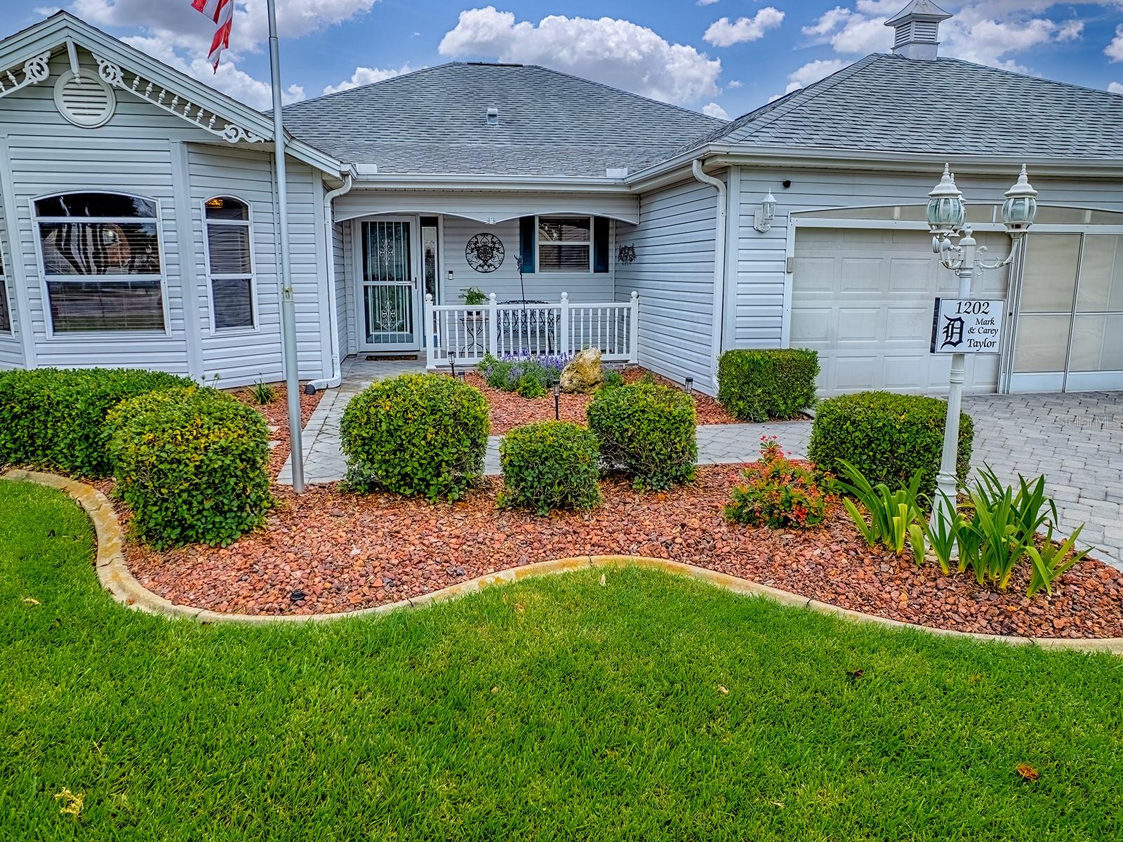 1202 CAMERO DRIVE
