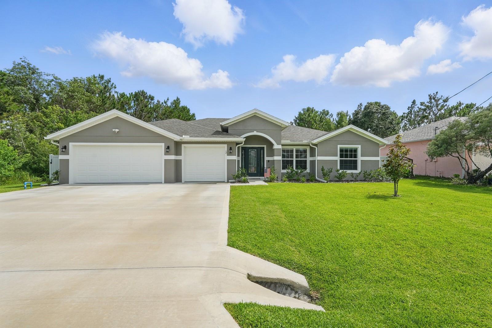 12 BUFFALO BERRY PLACE
