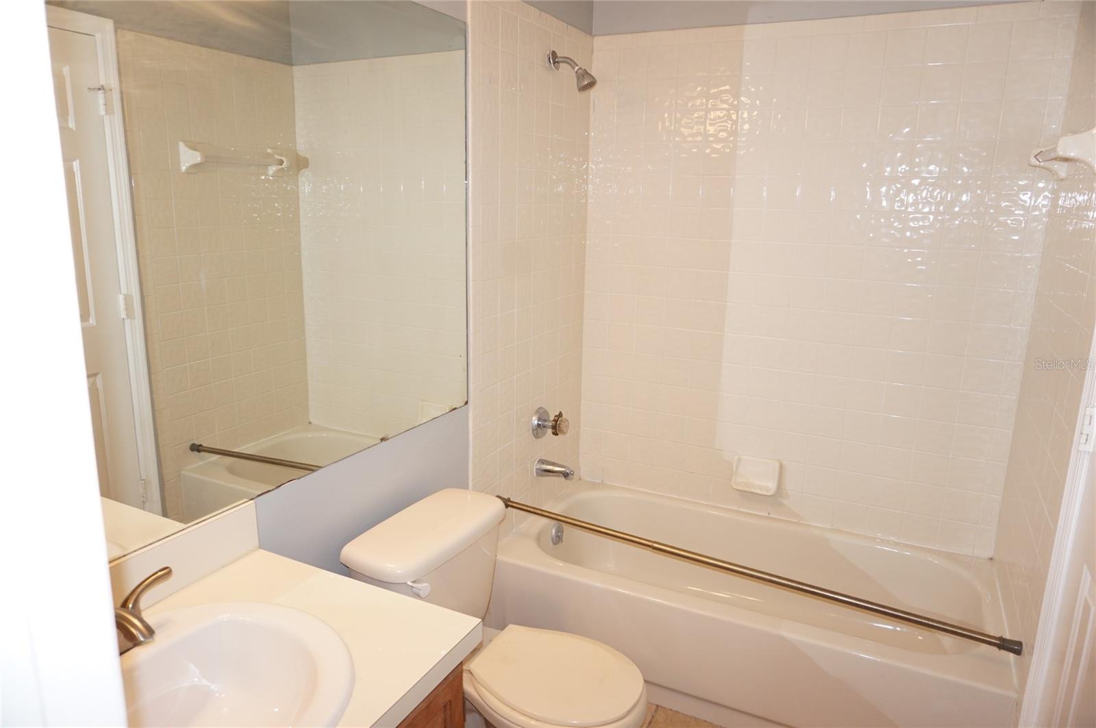 HIDDEN VILLAGE CONDO - Residential Lease