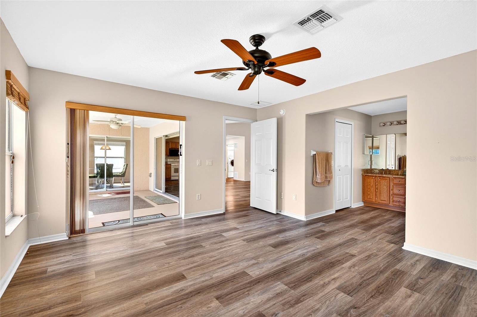 SUMMERGLEN PH 03 - Residential