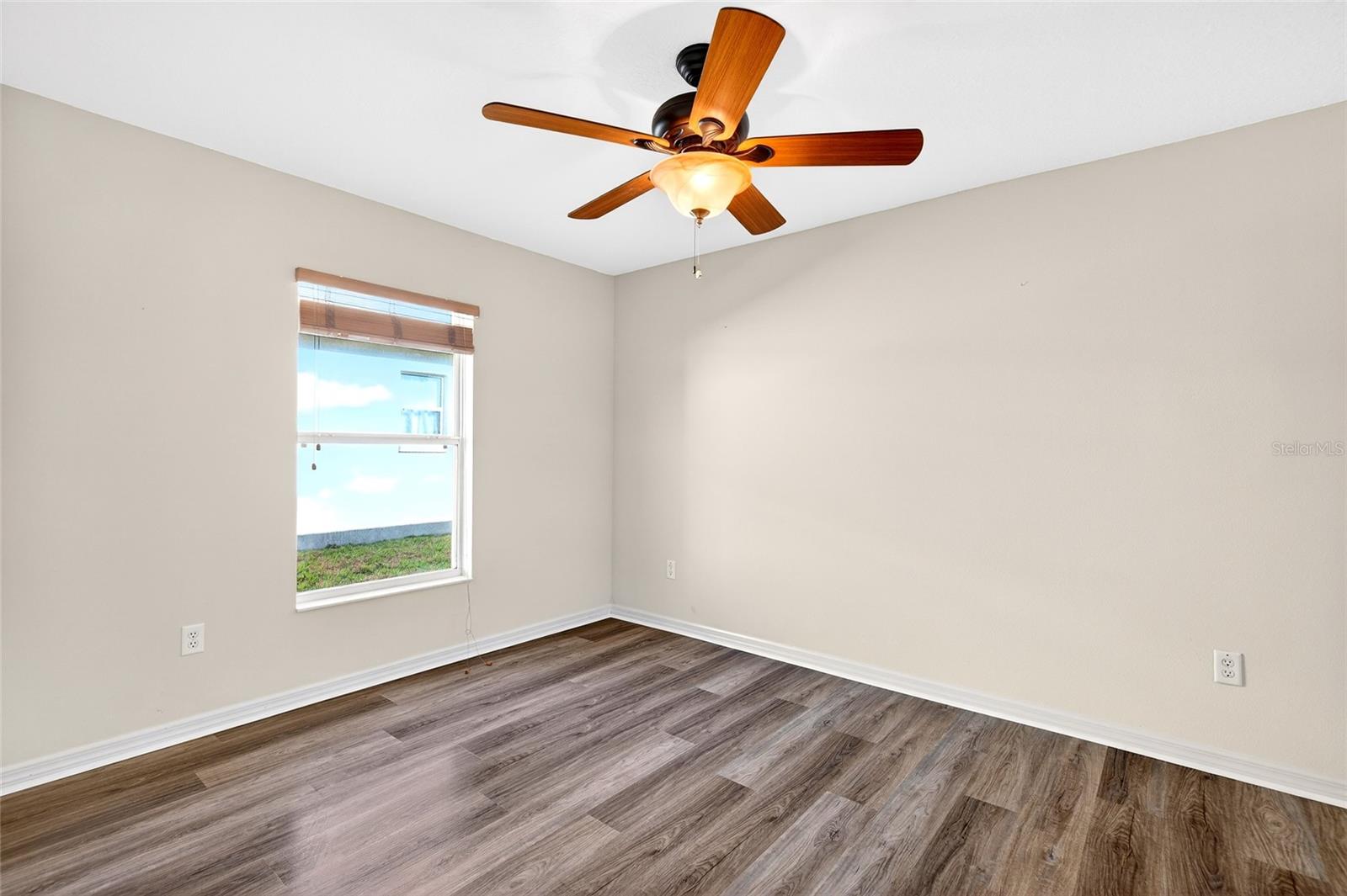 SUMMERGLEN PH 03 - Residential