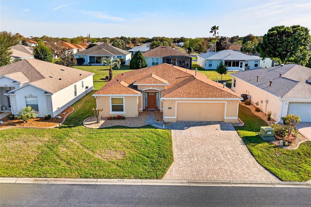 Photo of 1706 SW 156th Lane, Ocala, FL 34473 (MLS # OM721157)