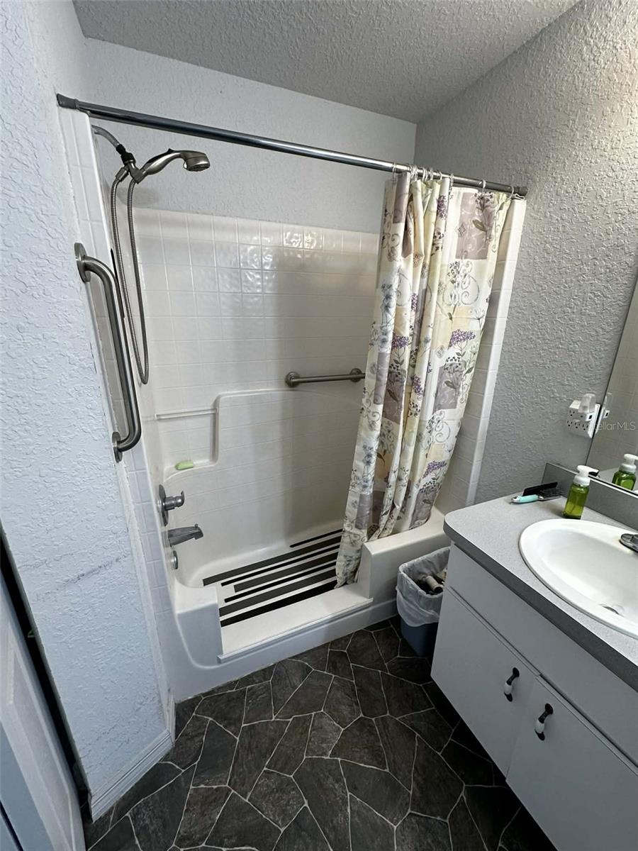 BELLEVIEW HEIGHTS ESTATE - Residential