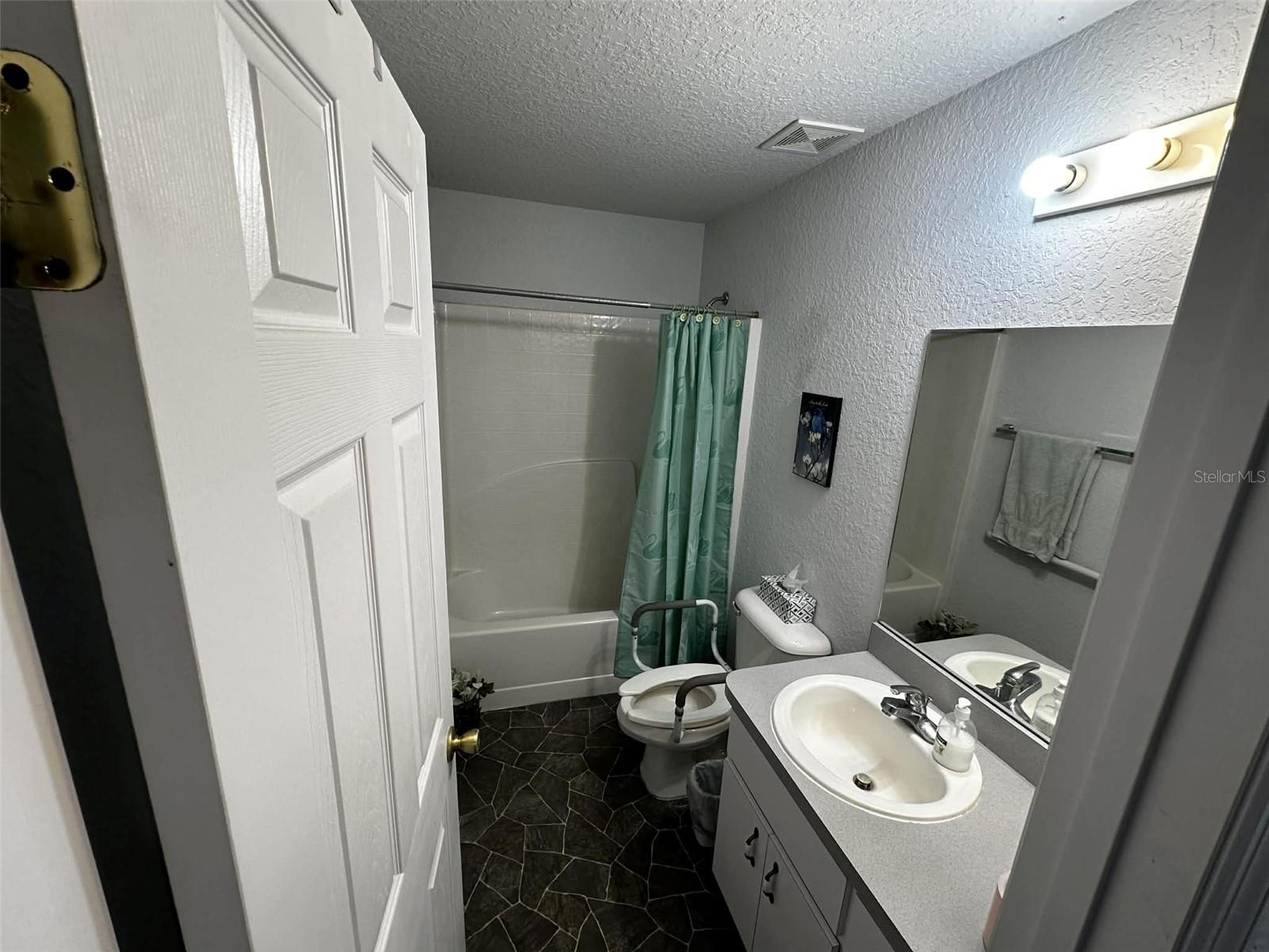 BELLEVIEW HEIGHTS ESTATE - Residential