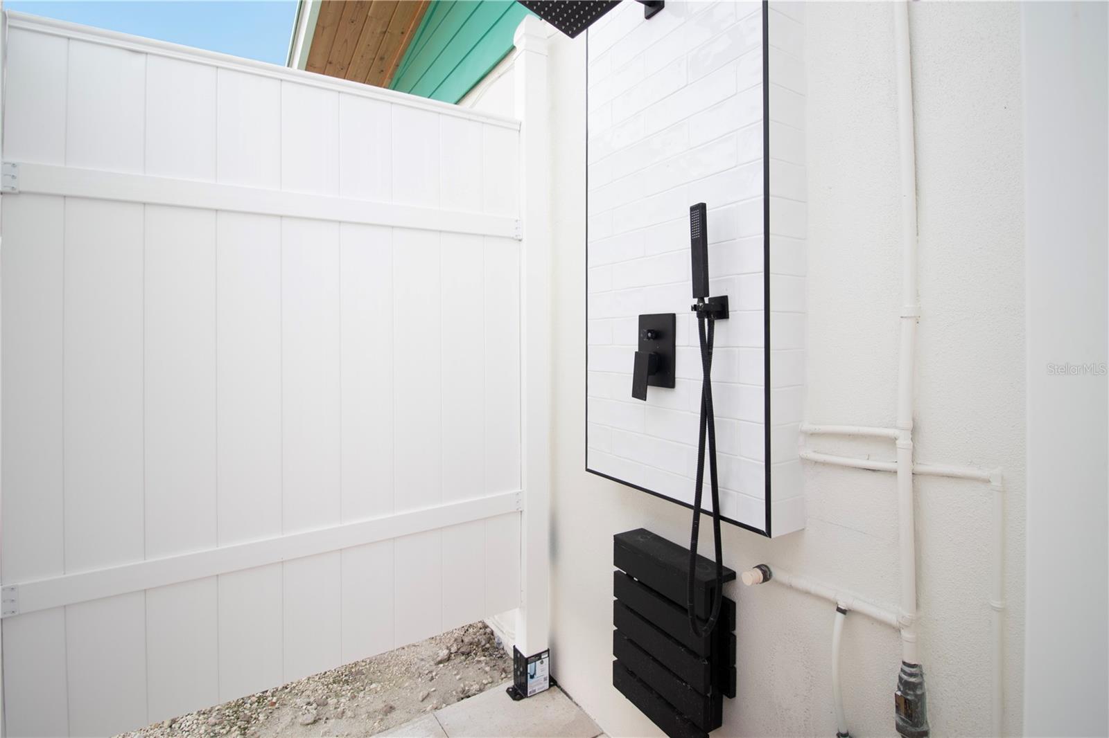 HOLMES BEACH 34TH UNIT - Residential