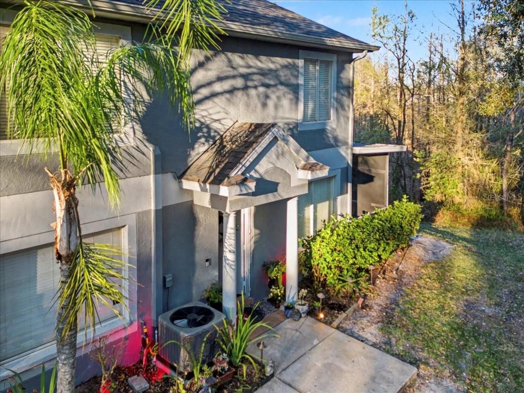 Photo of 18101 Paradise Point Drive W, Tampa, FL 33647 (MLS # TB8480652)