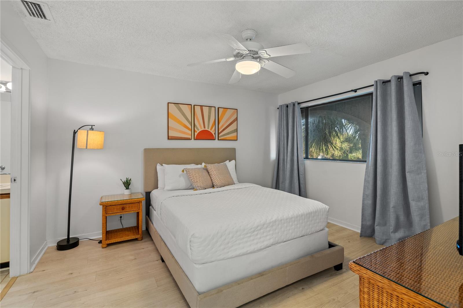 HIBISCUS 02 - Residential