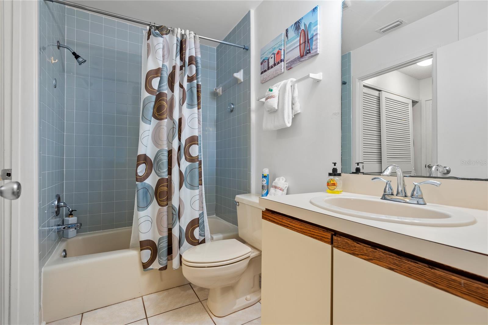 HIBISCUS 02 - Residential