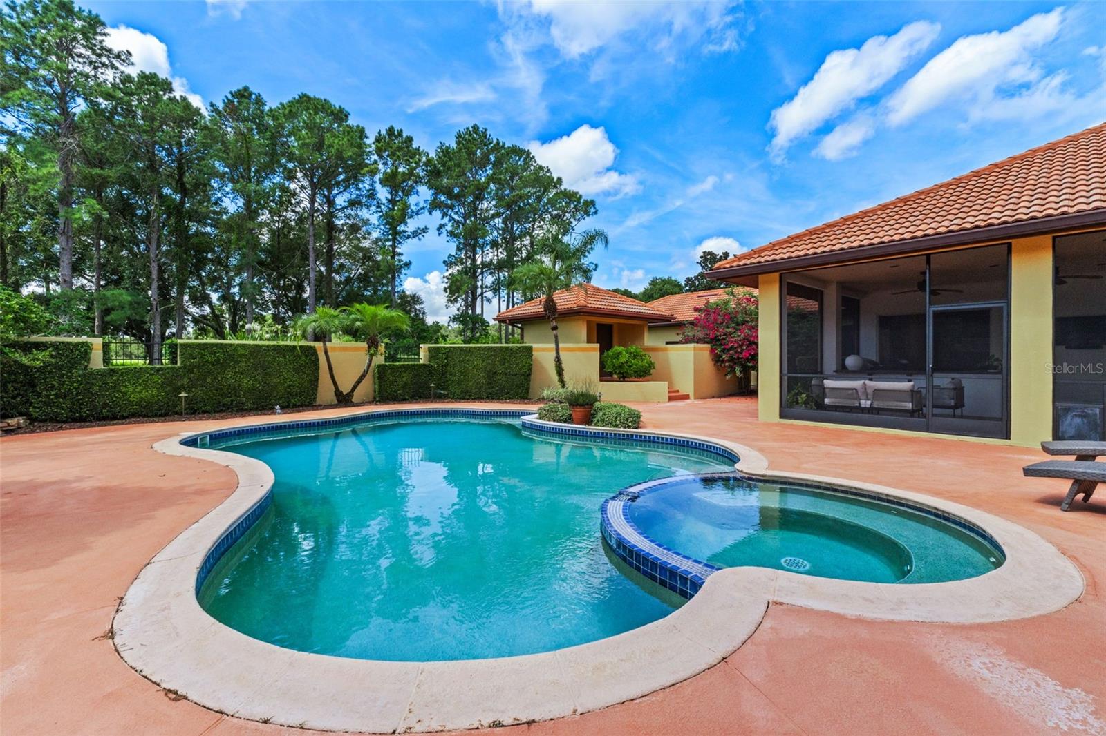 BUTLER BAY - Residential