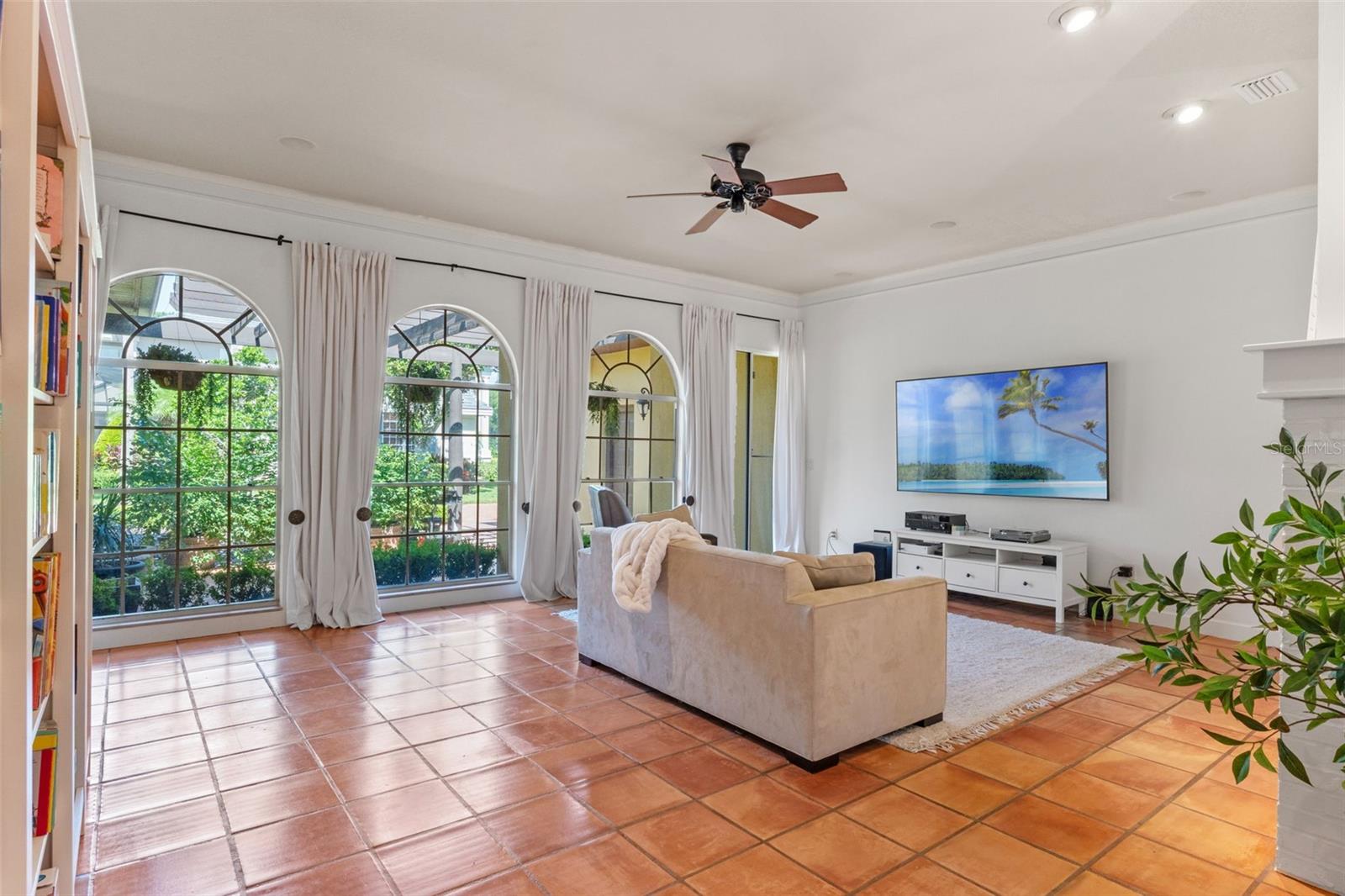 BUTLER BAY - Residential