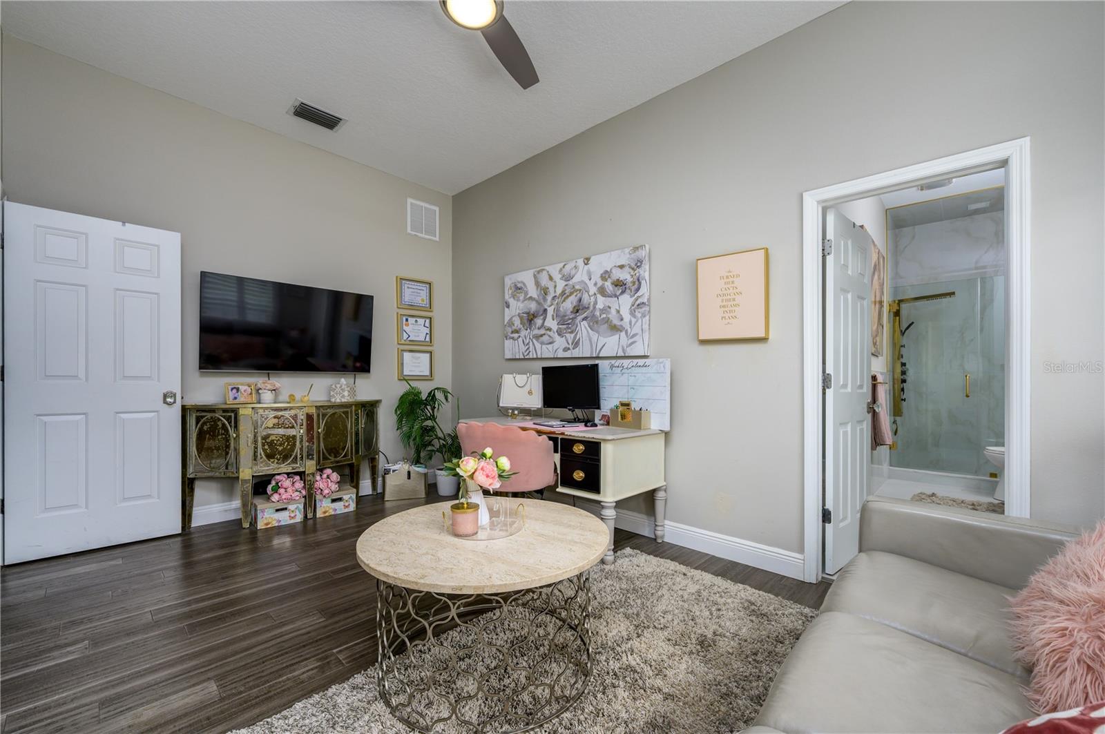 FAIRWAY VILLAGE 02 LAURELWOOD - Residential