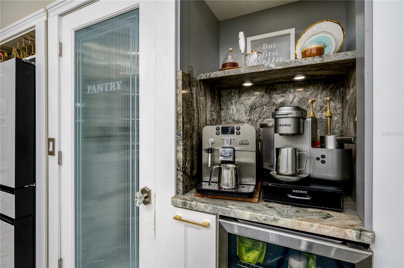 FAIRWAY VILLAGE 02 LAURELWOOD - Residential