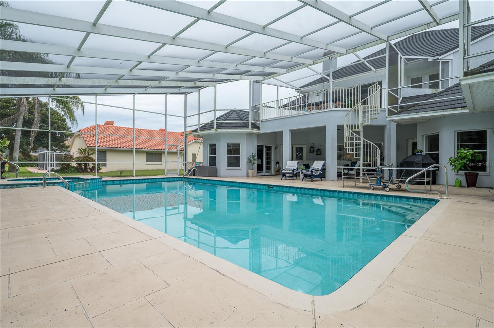 FAIRWAY VILLAGE 02 LAURELWOOD - Residential