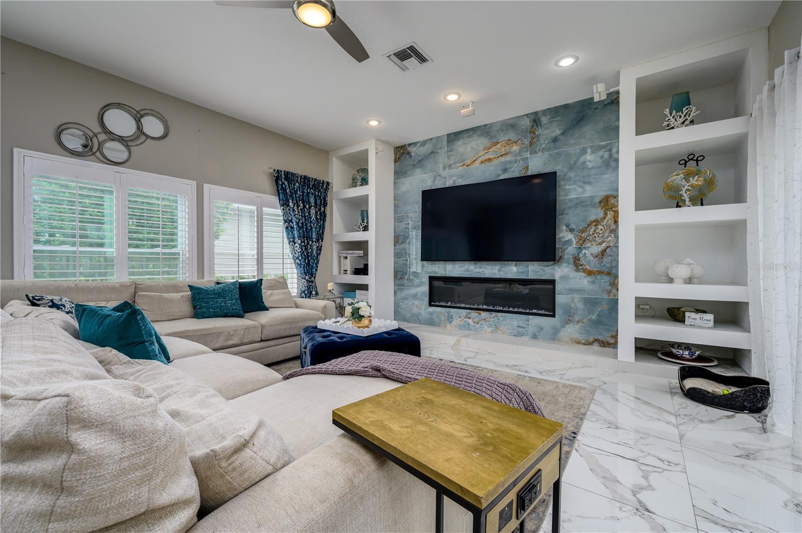 FAIRWAY VILLAGE 02 LAURELWOOD - Residential