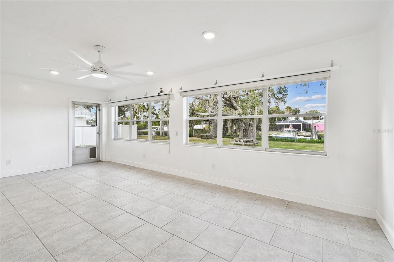 HIGHLAND SHORES THIRD UNIT - Residential