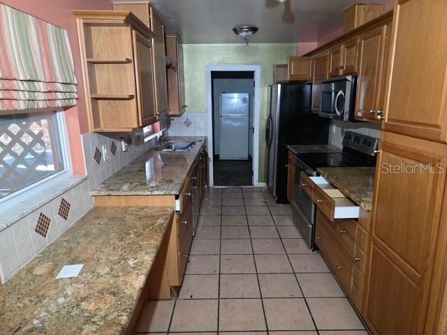 CRYSTAL BOWL 2ND ADD - Residential