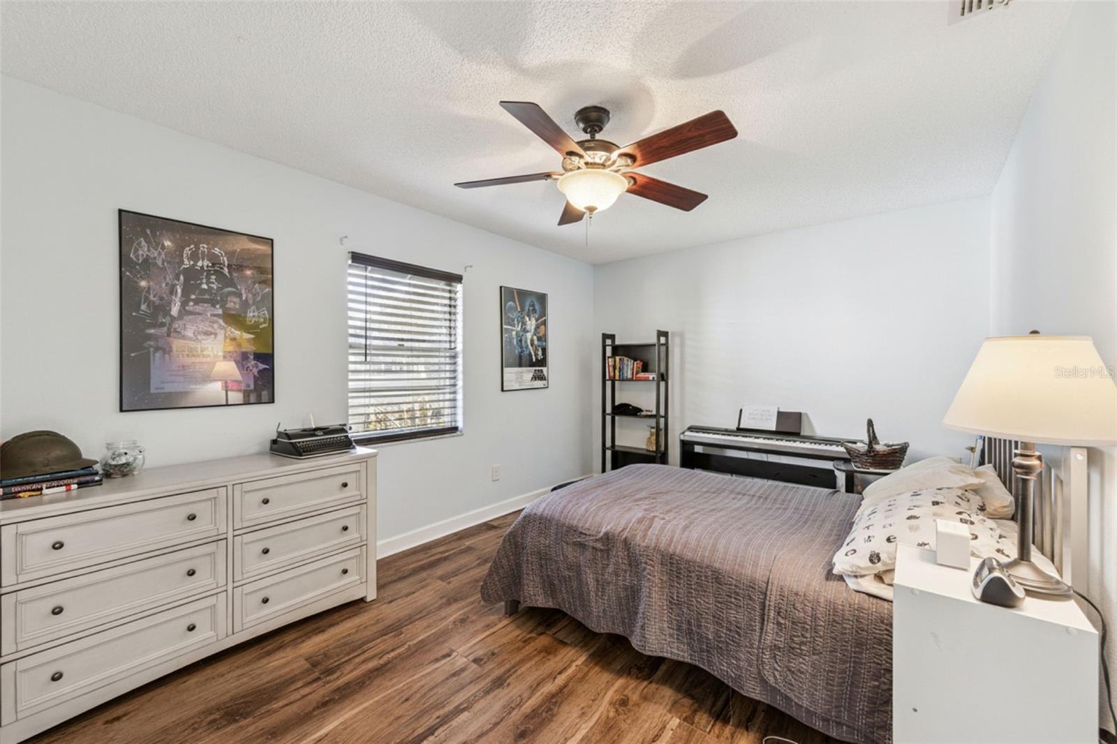 SWEETWATER OAKS SEC 18 - Residential