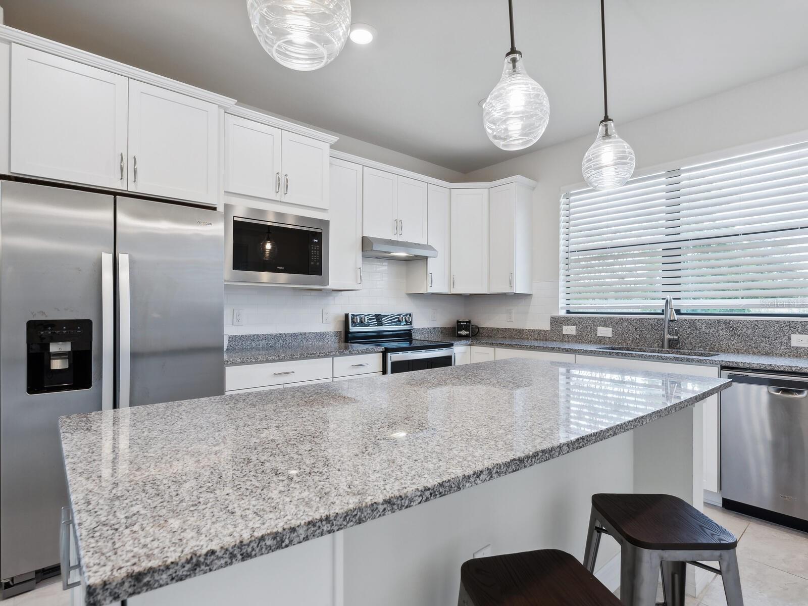 ISLANDWALK/THE WEST VLGS PH 8 - Residential