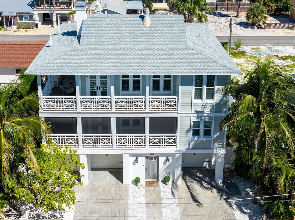 Photo of 114 88th Avenue, Treasure Island, FL 33706 (MLS # TB8428876)