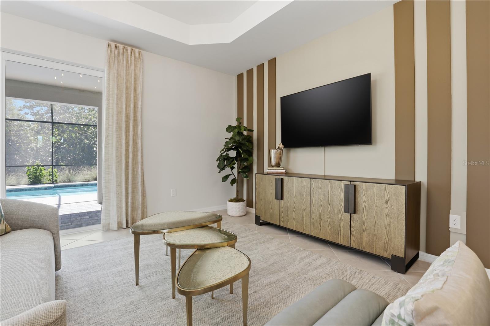 CALUSA COUNTRY CLUB - Residential