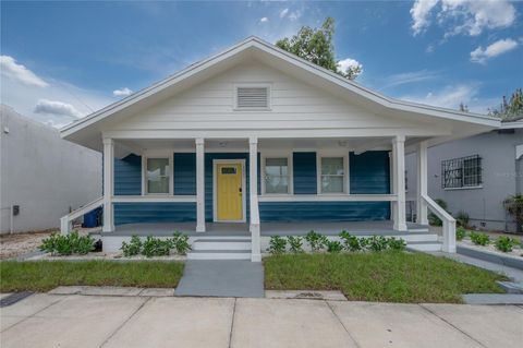 Photo of 1021 E Columbus Drive, Tampa, FL 33605 (MLS # TB8436098)