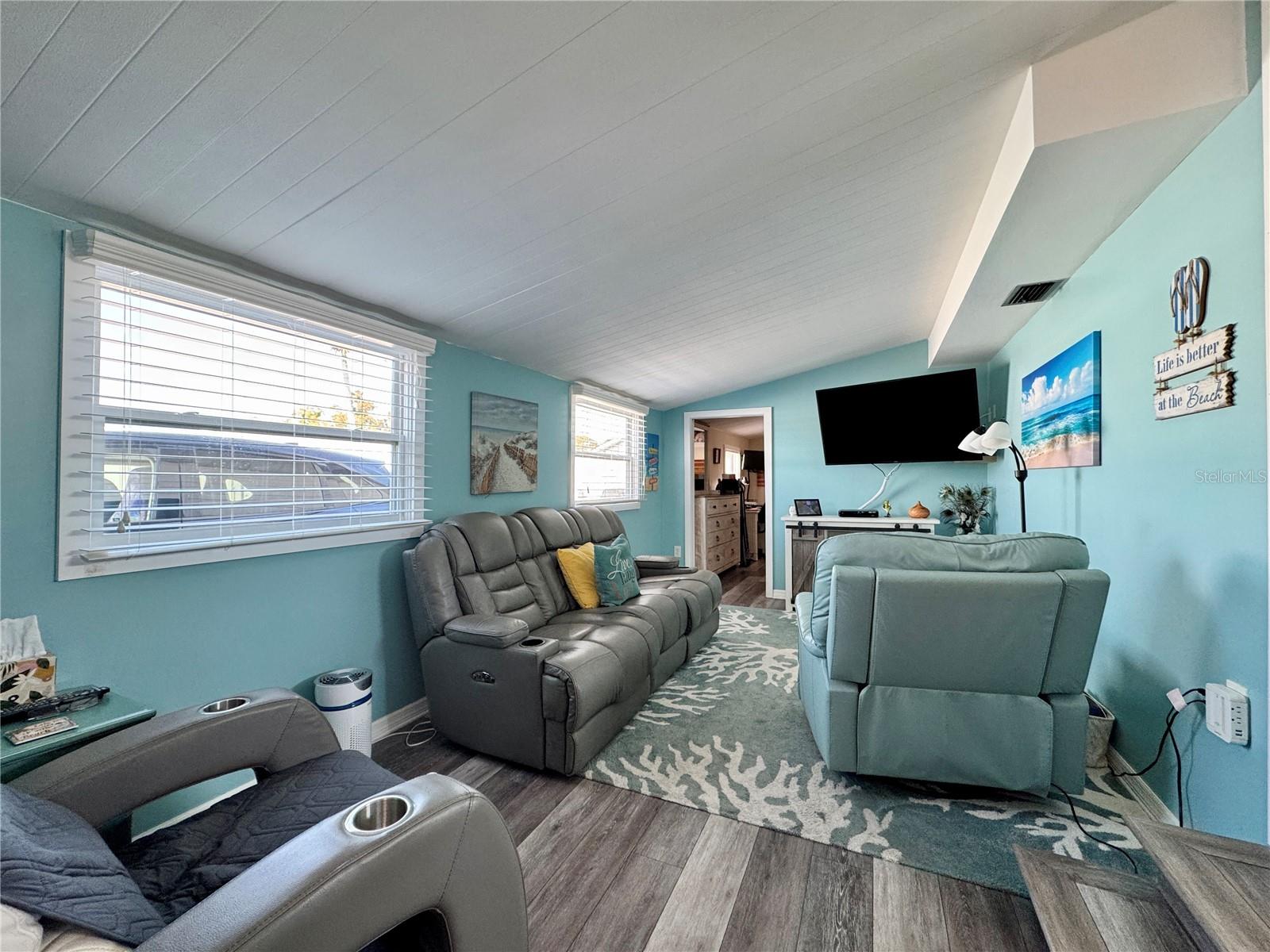 TRAILER ESTATES - Residential