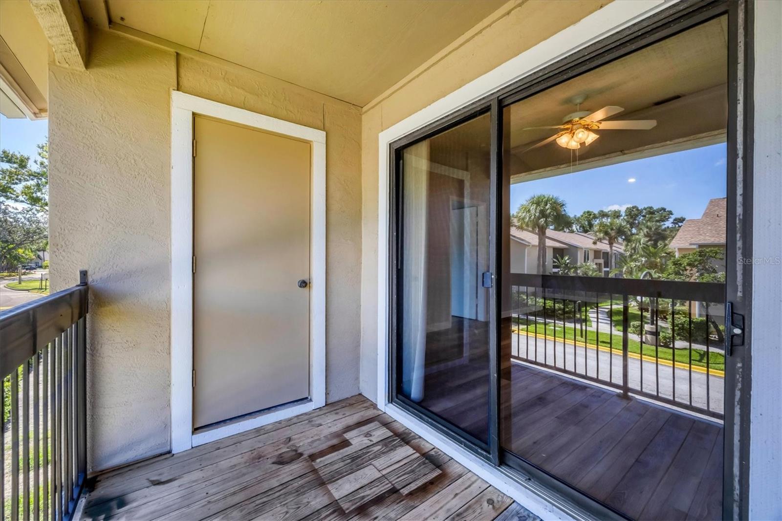 VINTAGE GRAND - Residential