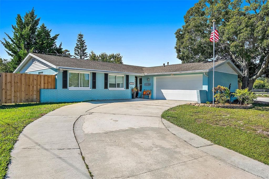 Photo of 11296 90th Avenue, Seminole, FL 33772 (MLS # TB8514259)