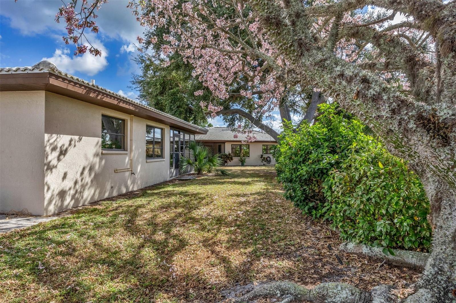 SORRENTO VILLAS 6 - Residential