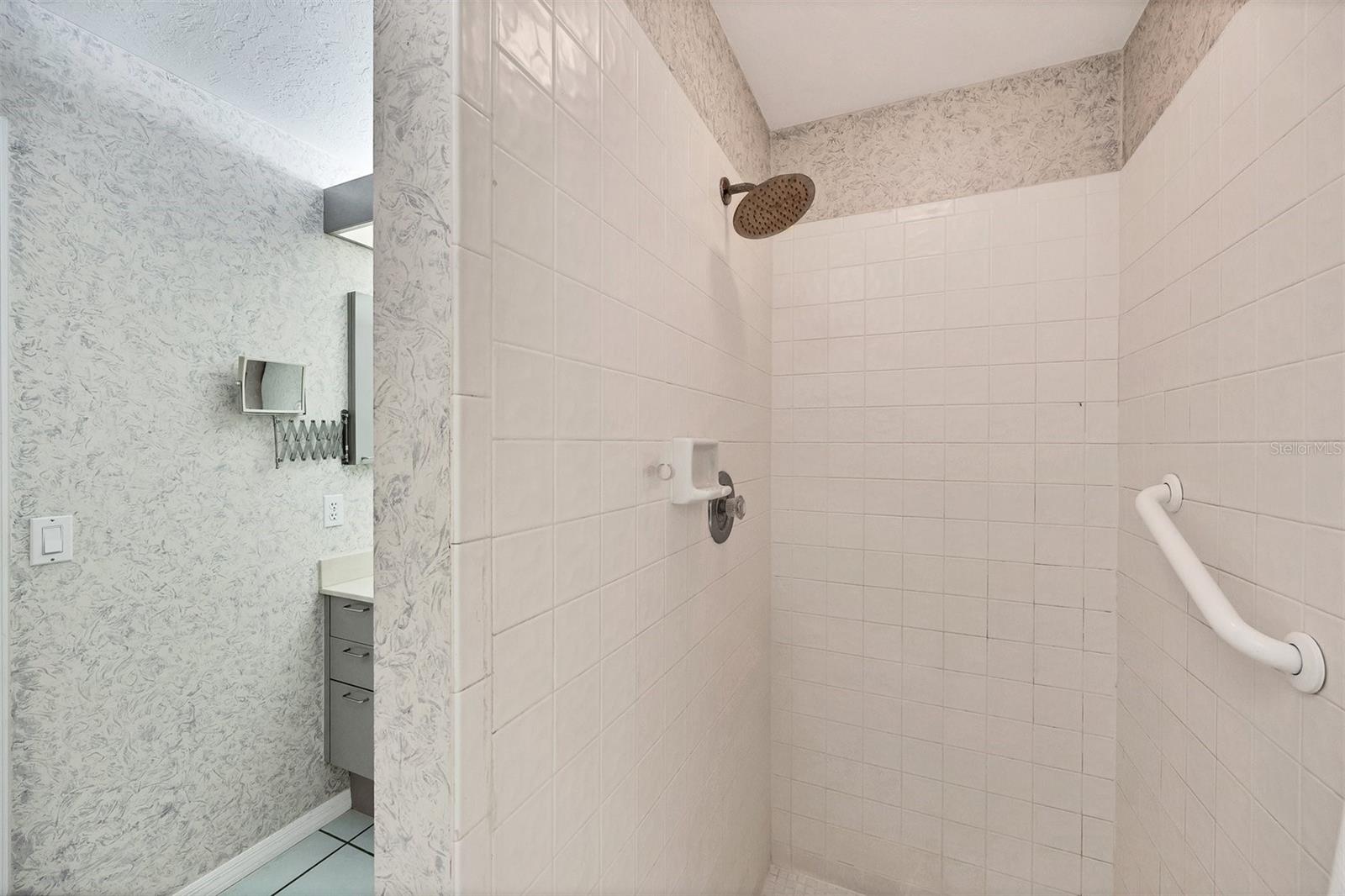 SORRENTO VILLAS 6 - Residential