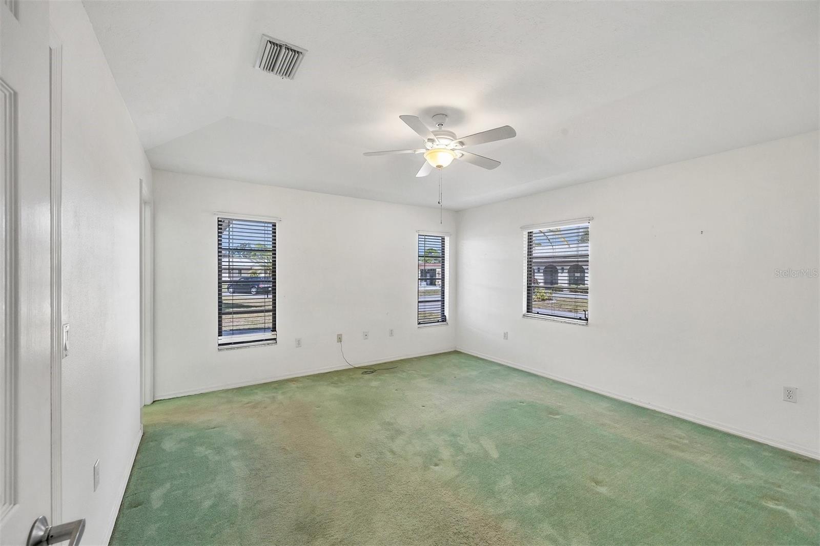 SORRENTO VILLAS 6 - Residential