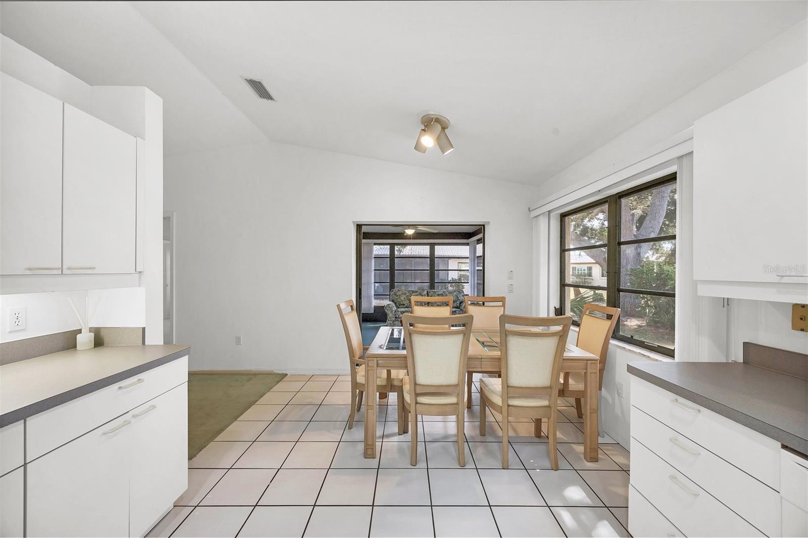 SORRENTO VILLAS 6 - Residential