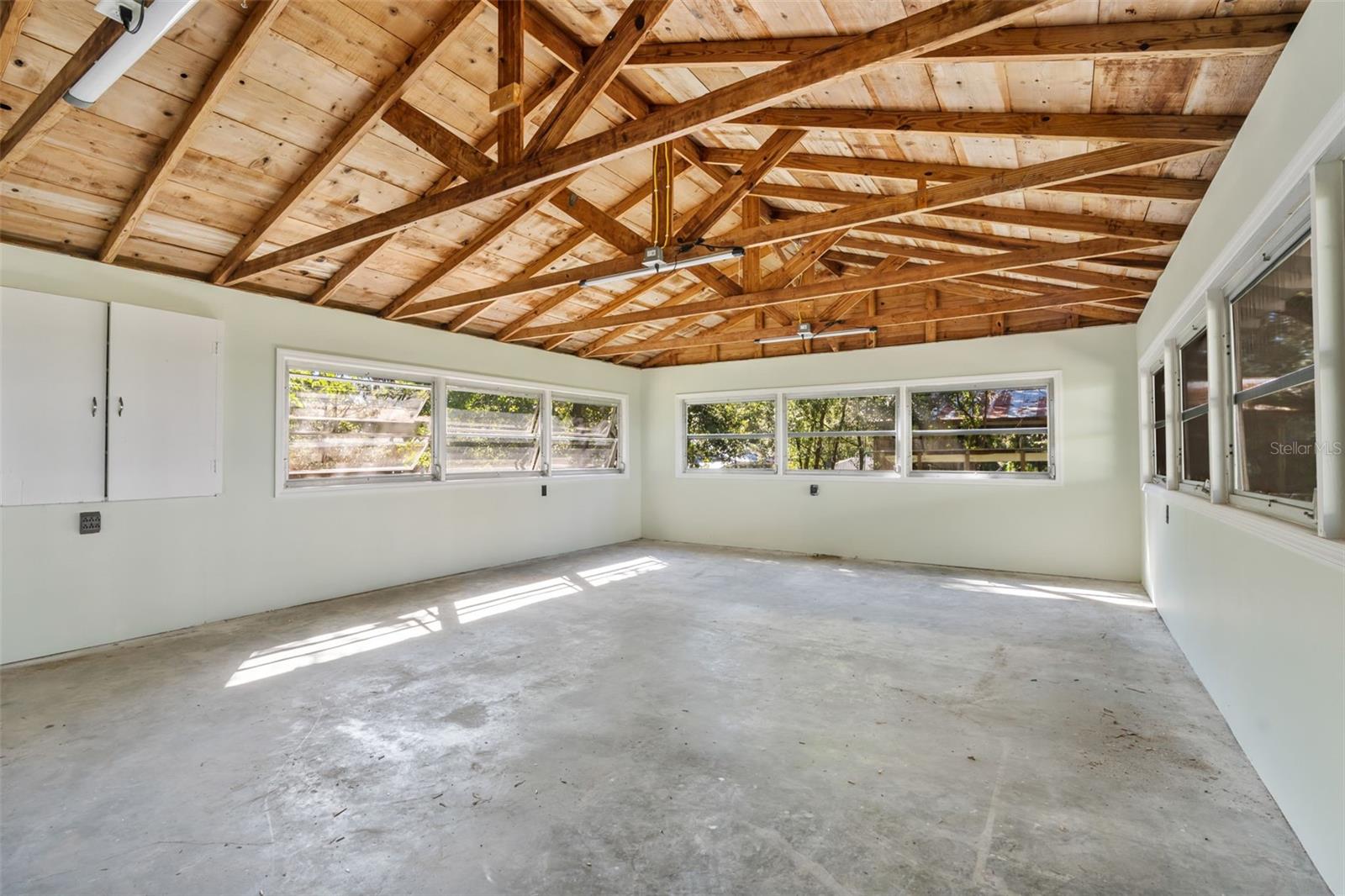 HIGHLAND PARK ADD TO BRKSVL - Residential