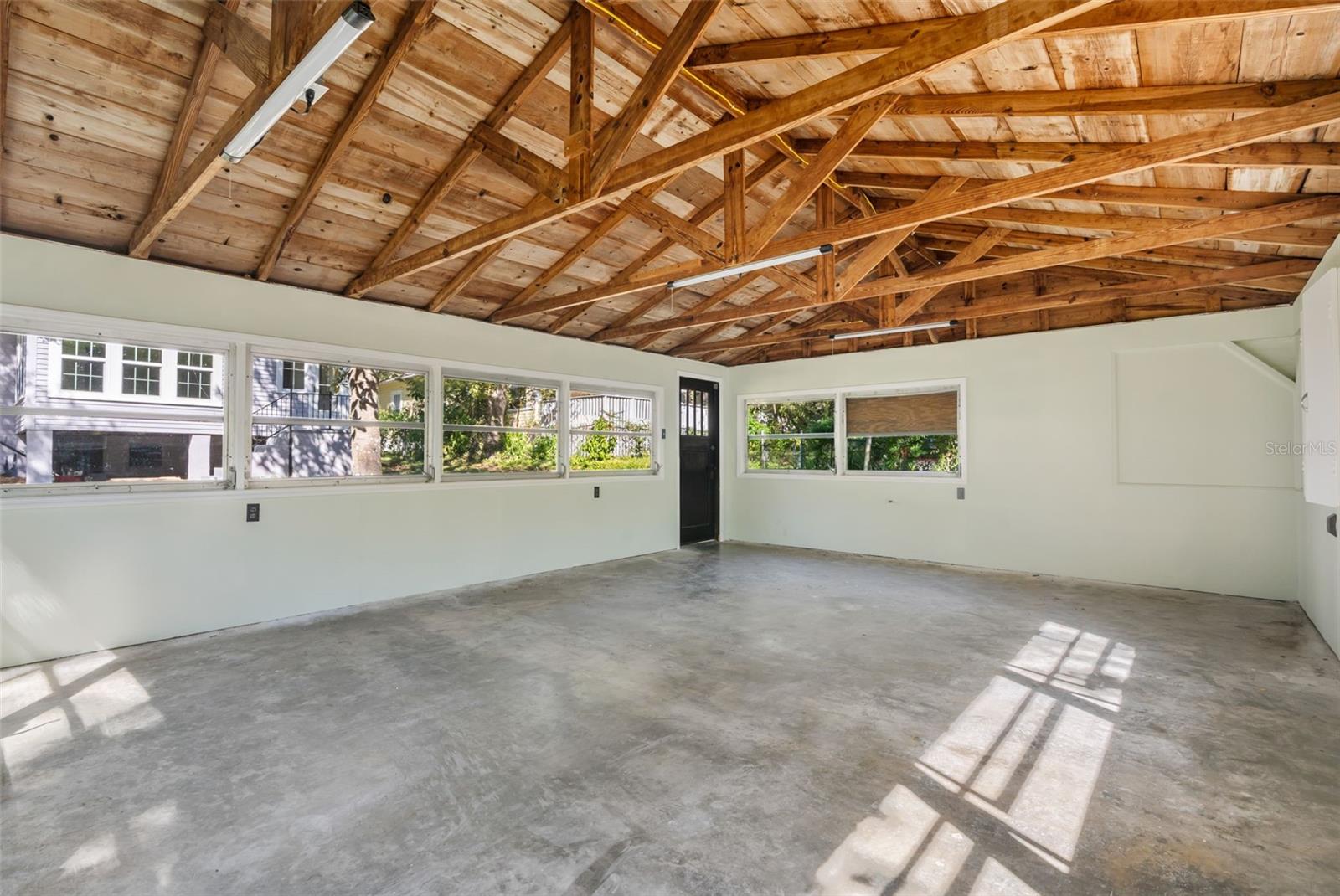 HIGHLAND PARK ADD TO BRKSVL - Residential