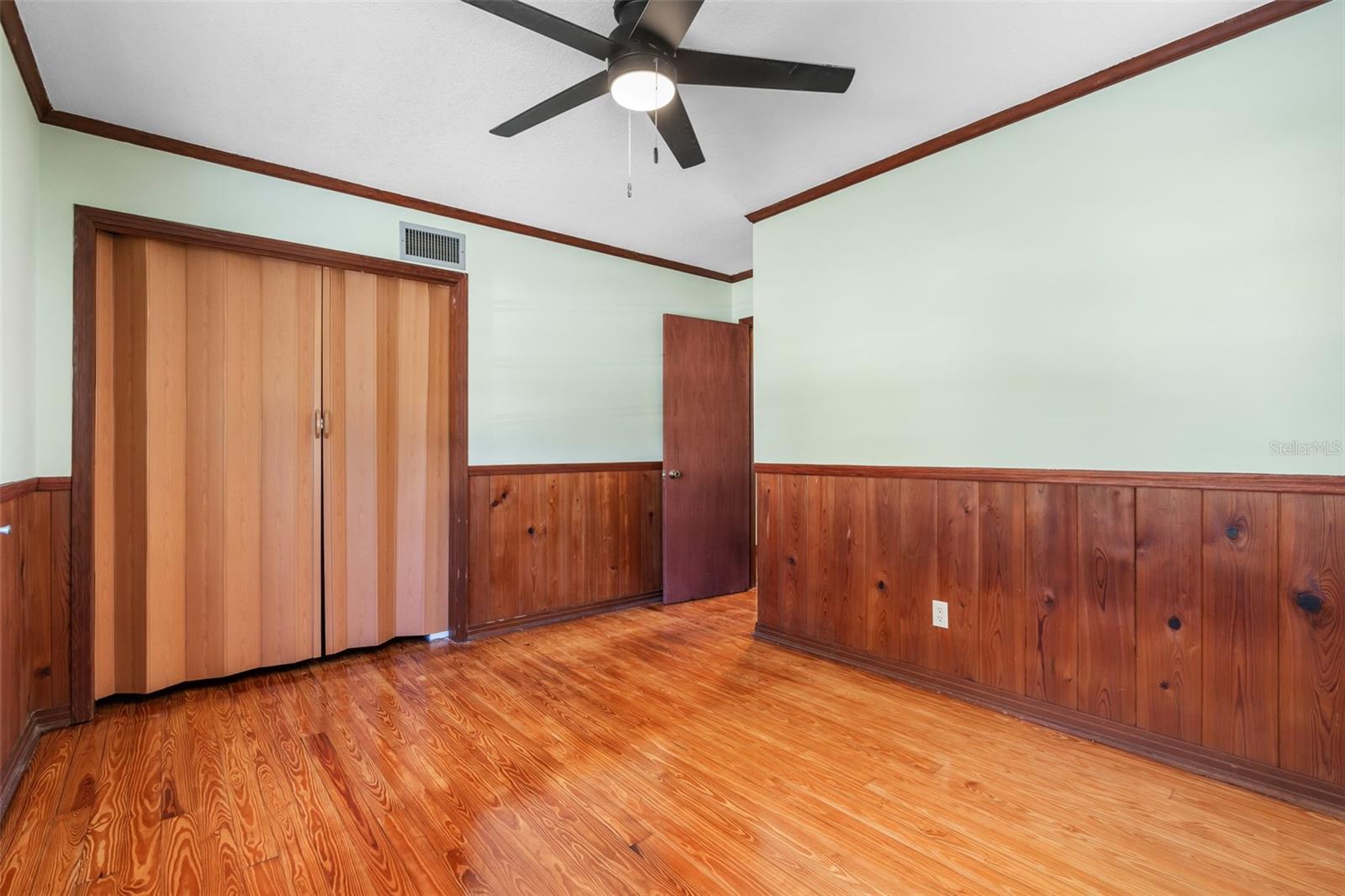 HIGHLAND PARK ADD TO BRKSVL - Residential