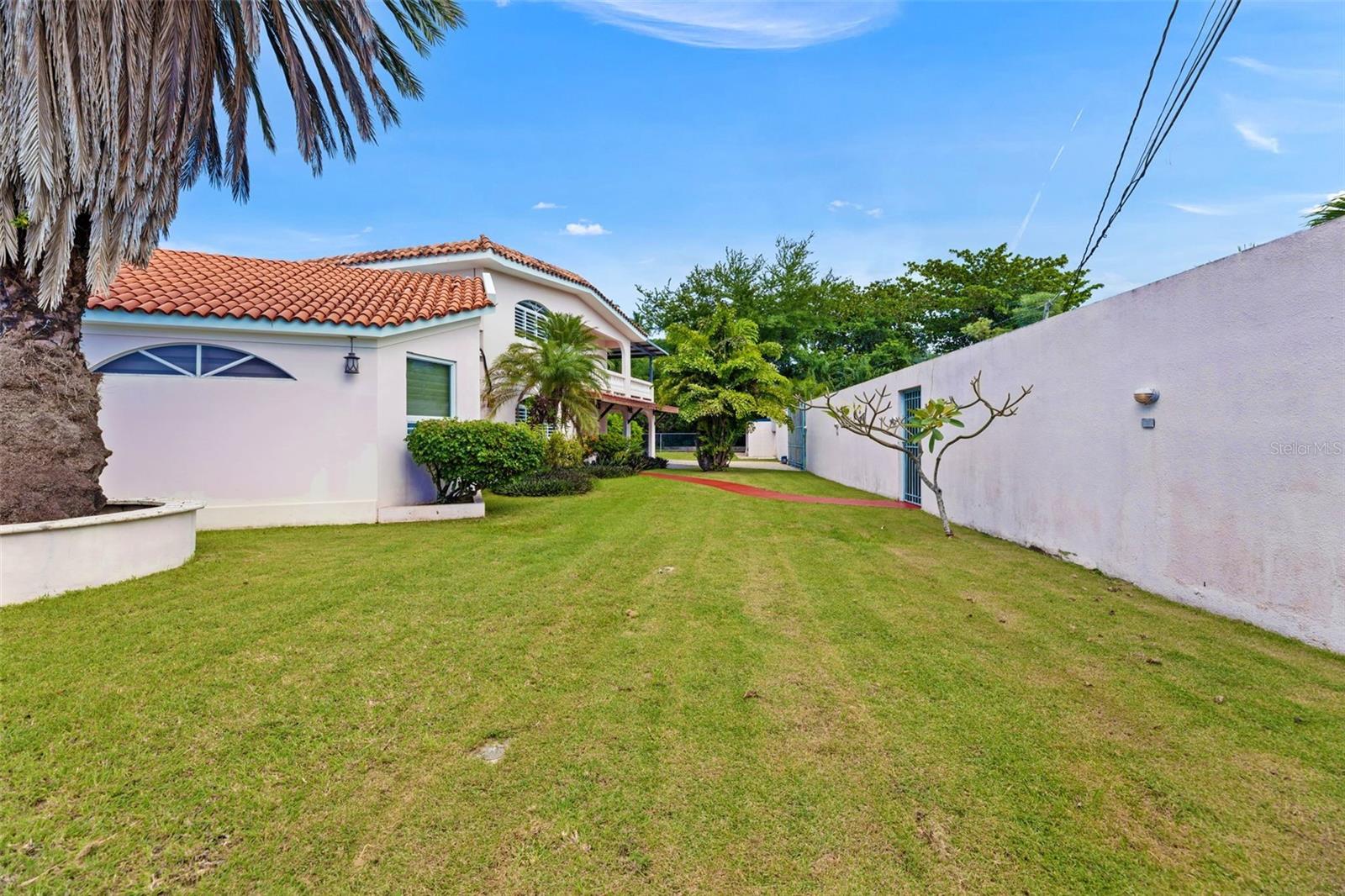 SEA BEACH COLONY - Residential