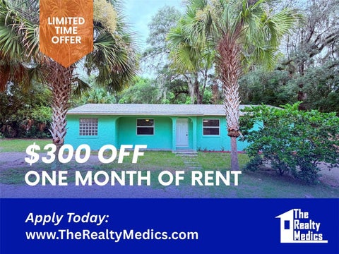 Photo of 31061 Lochmore Circle, Mount Plymouth, FL 32776 (MLS # O6453184)