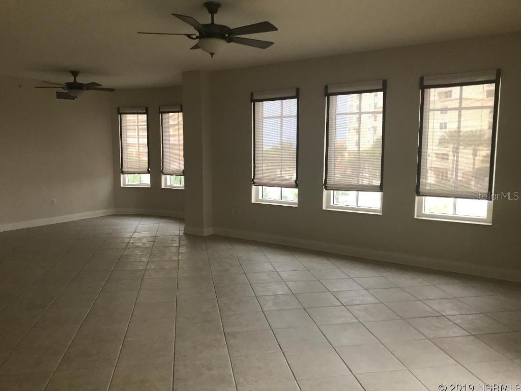 Palms At Minorca Ph 02 Condo - Residential Lease