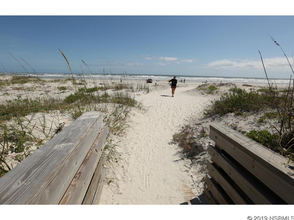 Palms At Minorca Ph 02 Condo - Residential Lease