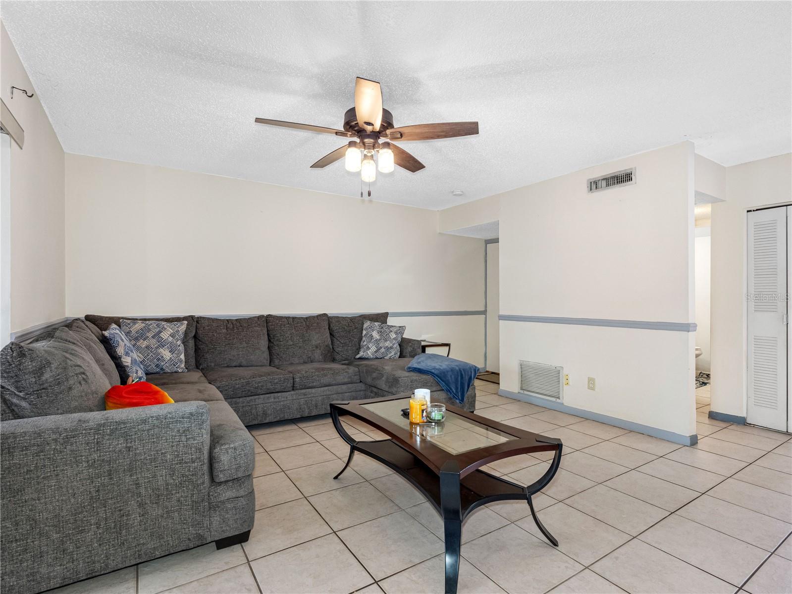 4813 GLENAIRE COURT