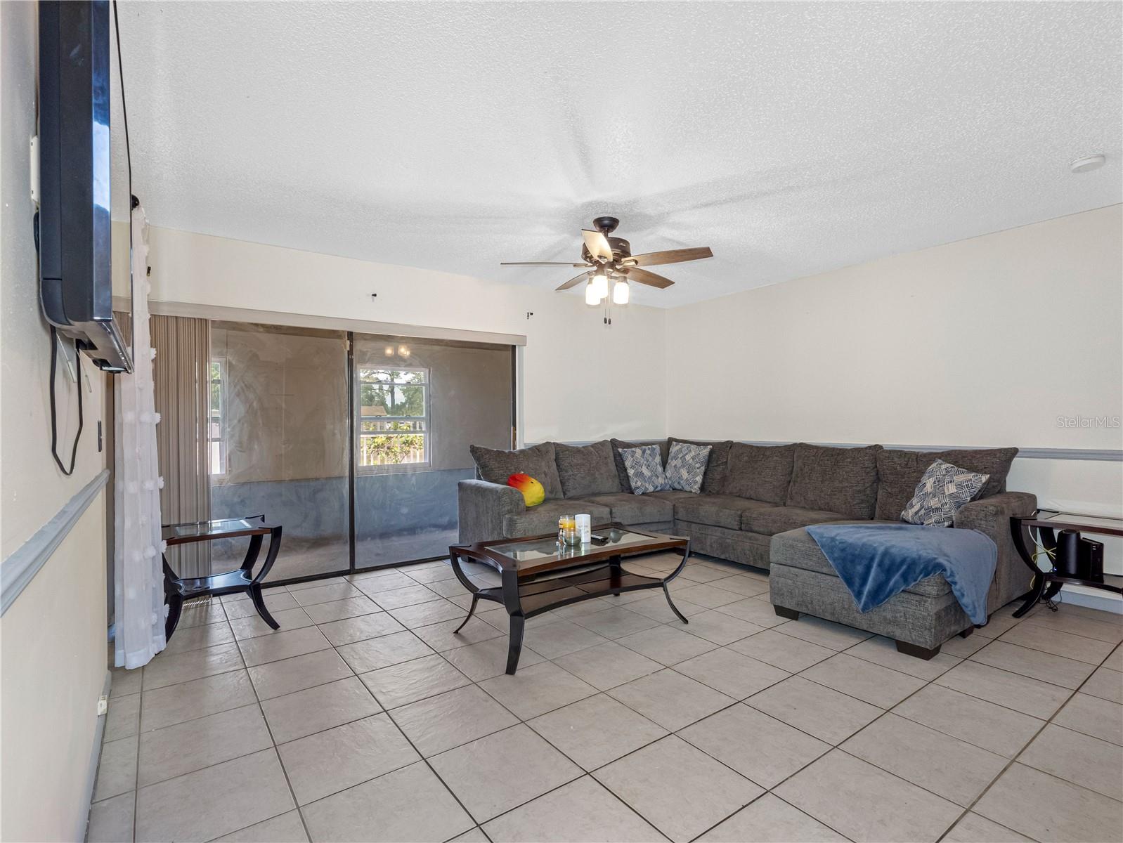 4813 GLENAIRE COURT